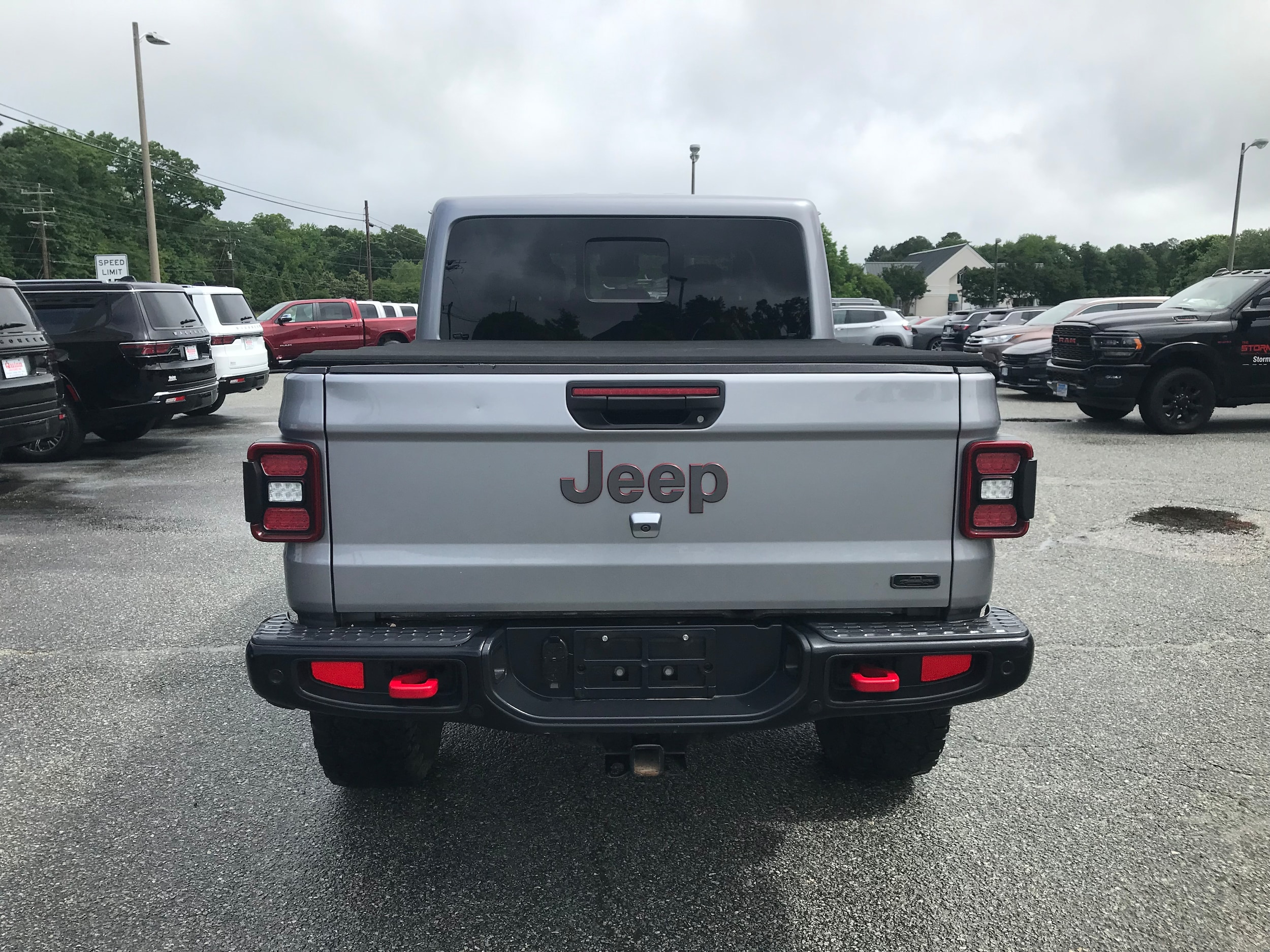 Used 2020 Jeep Gladiator Rubicon with VIN 1C6JJTBG6LL113653 for sale in Gloucester, VA