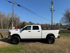 2026 Ram 2500 TRADESMAN CREW CAB 4X4 6'4 BOX Pickup