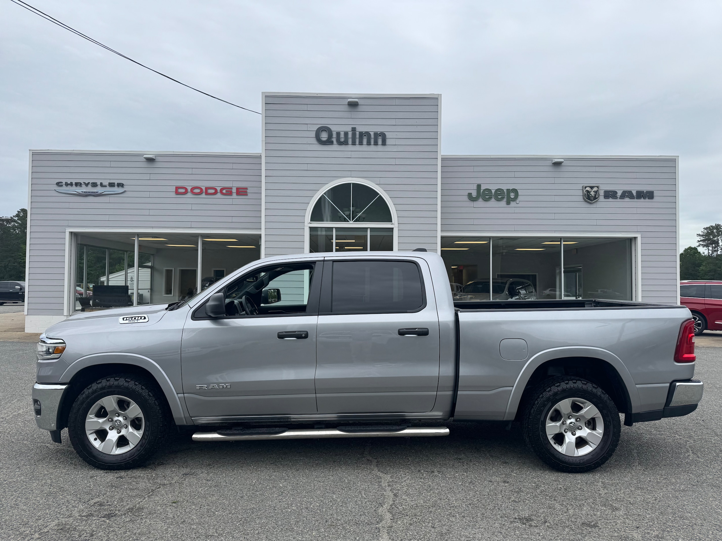 2025 RAM 1500 Big Horn/Lone Star 4x4 Crew Cab 6'4's photo