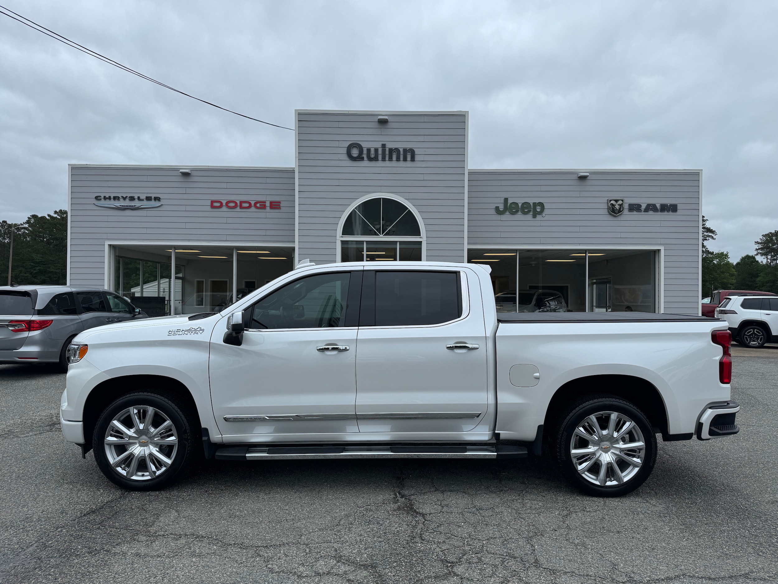 2024 Chevrolet Silverado 1500 High Country 4X4 Crew Cab Short Box's photo