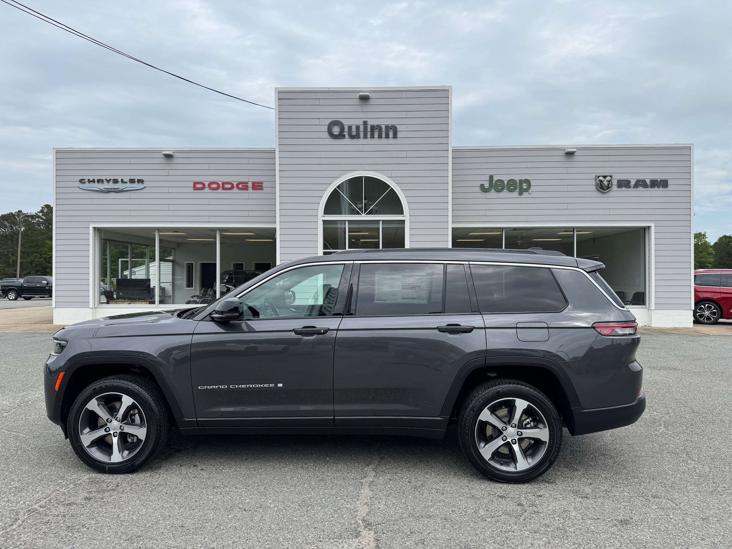 2026 Jeep Grand Cherokee Sport Utility 