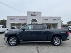 2026 Ram 1500 BIG HORN CREW CAB 4X4 5'7 BOX Pickup