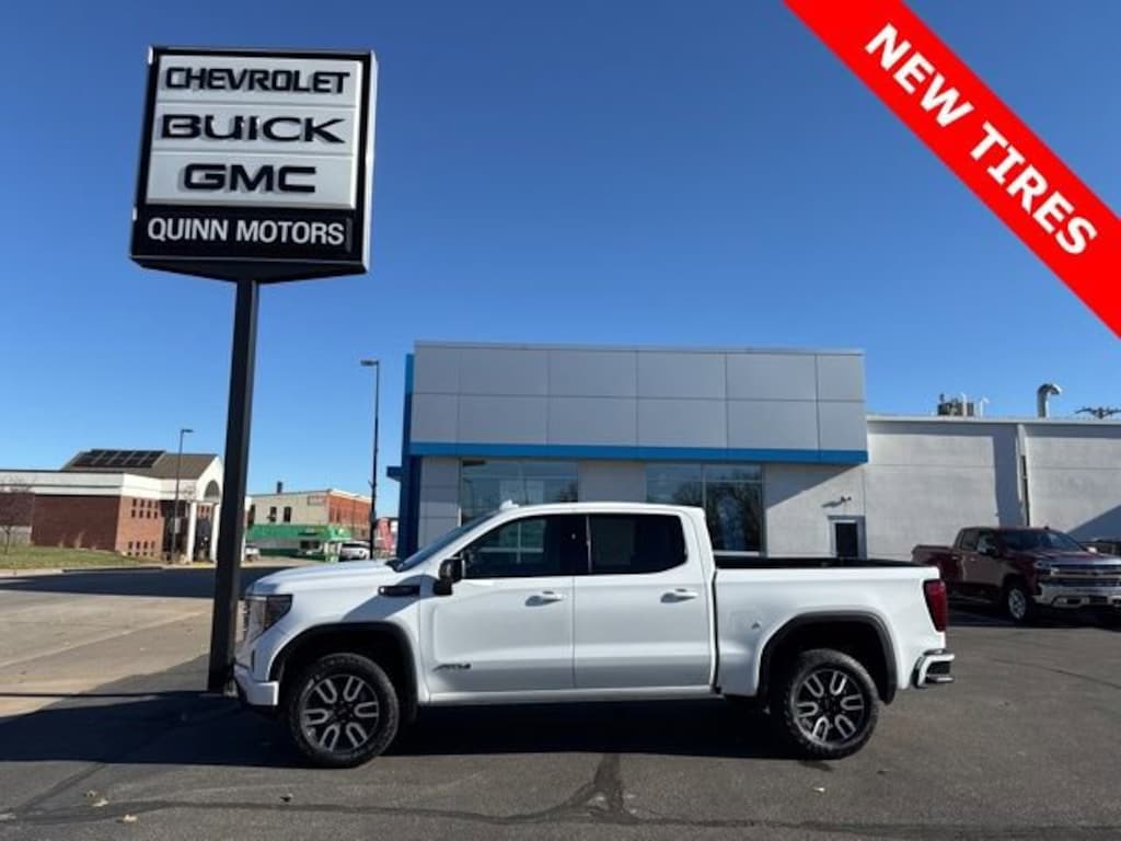 Used 2024 GMC Sierra 1500 AT4 Truck Crew Cab