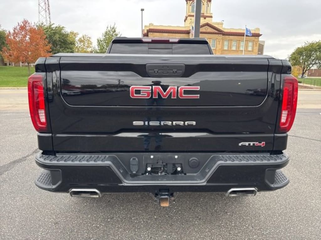 Used 2021 GMC Sierra 1500 AT4 Truck Crew Cab