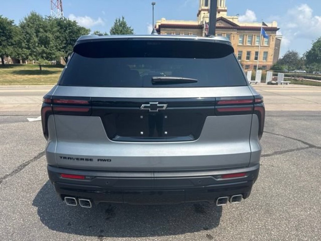 New 2026 Chevrolet Traverse LT SUV