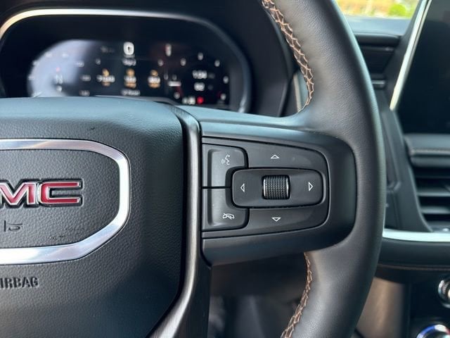 2024 GMC Yukon AT4 - Photo 20