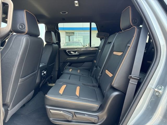 2024 GMC Yukon AT4 - Photo 14