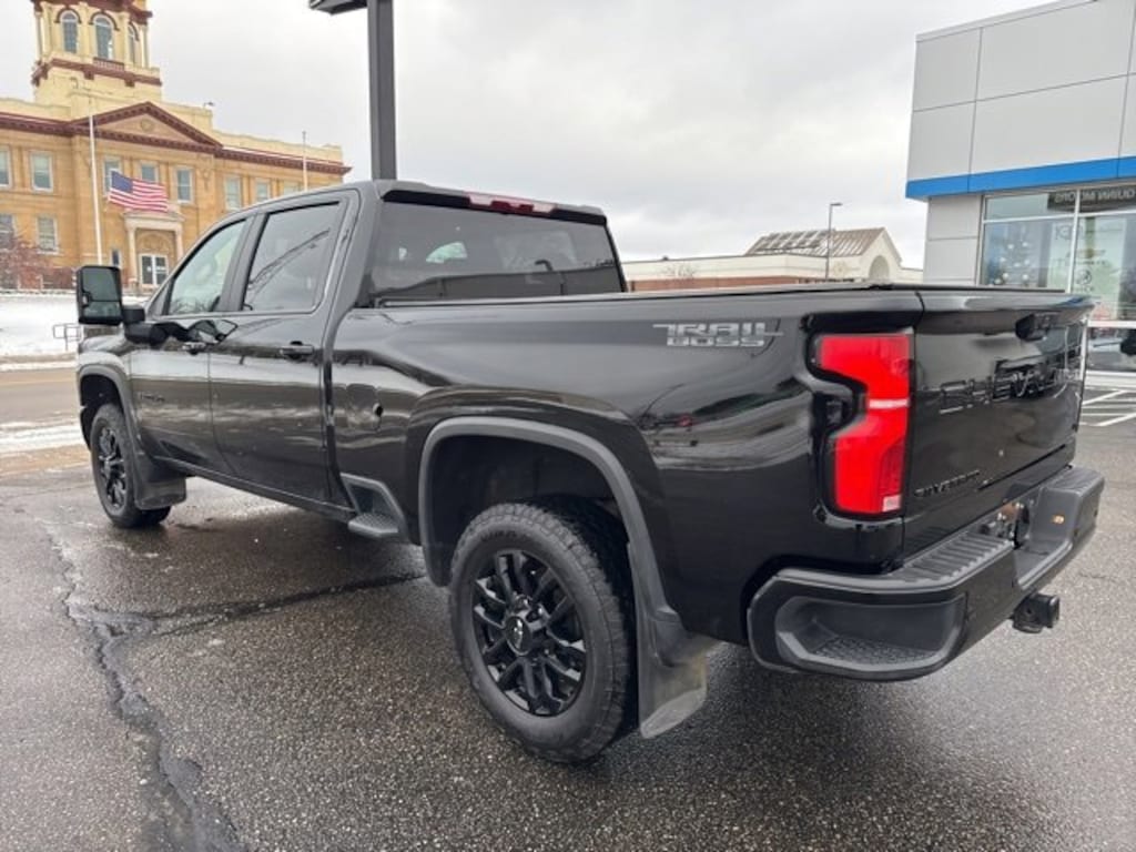 Used 2025 Chevrolet Silverado 3500 HD LT Truck Crew Cab
