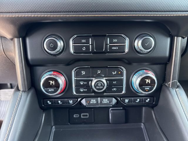 2024 GMC Yukon AT4 - Photo 24