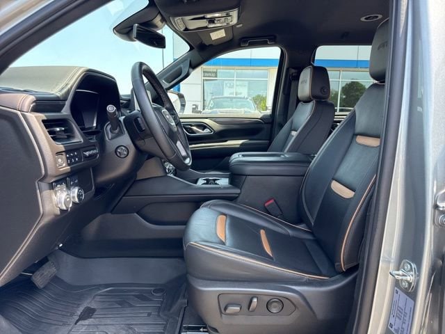 2024 GMC Yukon AT4 - Photo 15