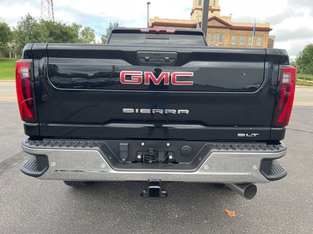 2025 Gmc Sierra 2500 HD SLT photo 4