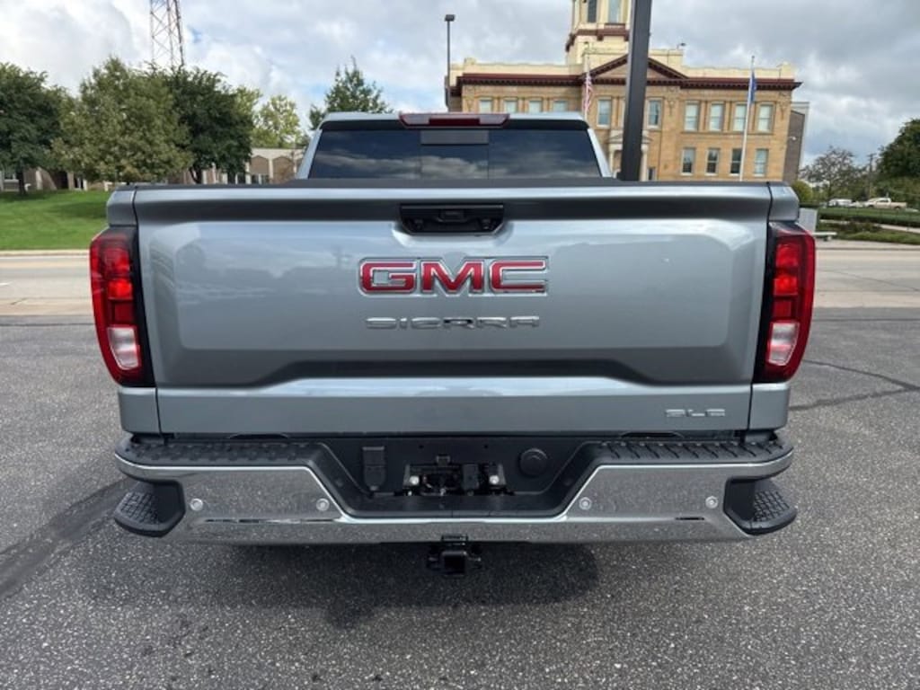 New 2026 GMC Sierra 1500 SLE Truck