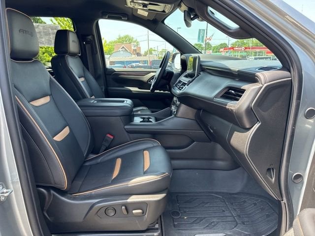 2024 GMC Yukon AT4 - Photo 9