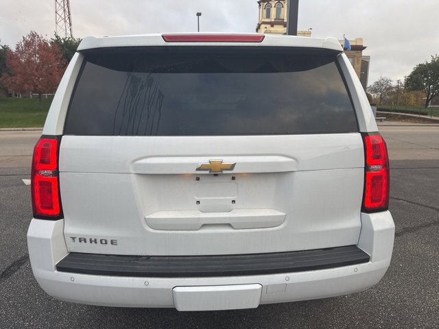 2019 Chevrolet Tahoe LT photo 4