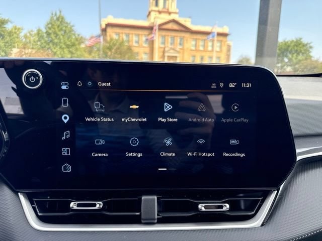 2027 Chevrolet Equinox LT - Photo 19