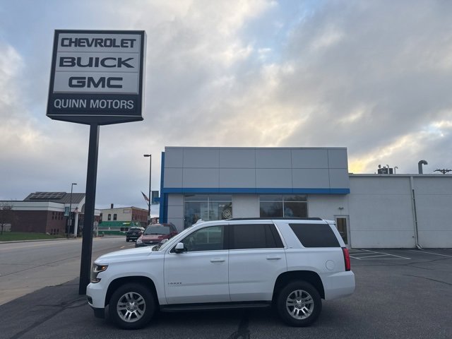 2019 Chevrolet Tahoe LT photo 2