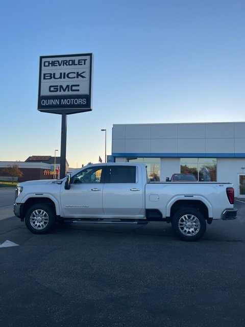 2024 Gmc Sierra HD SLT photo 2