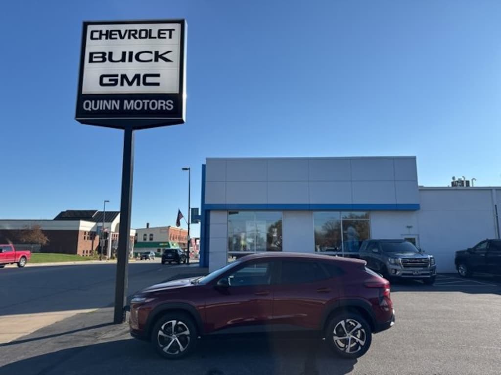 Used 2024 Chevrolet Trax 1RS SUV