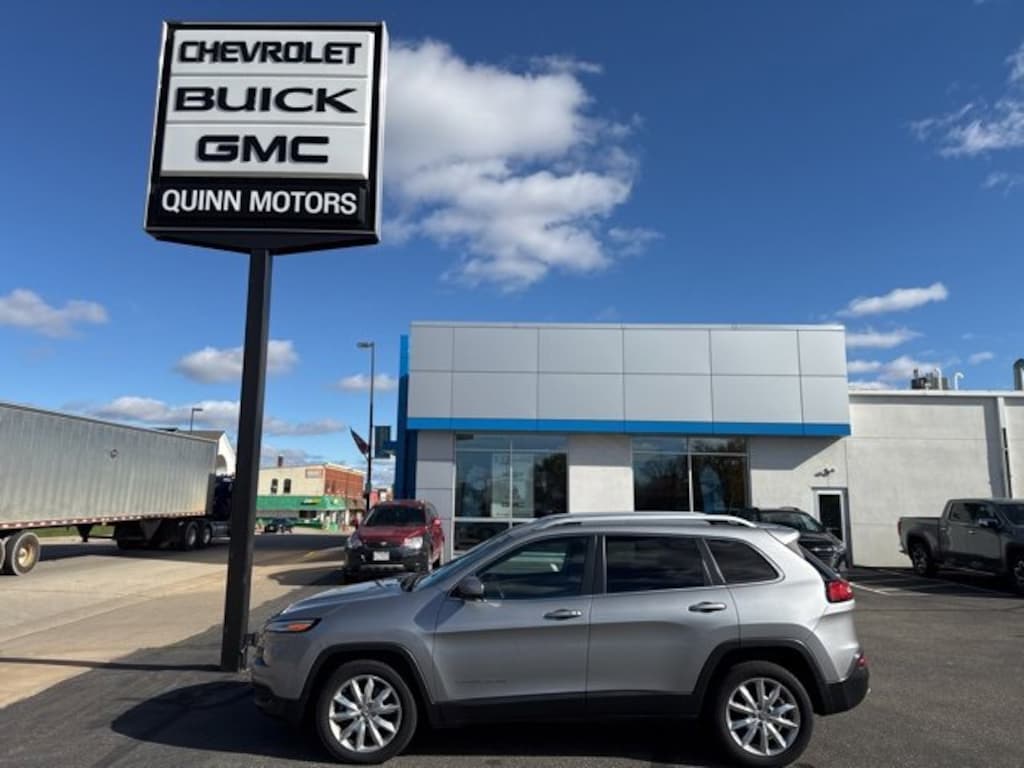 Used 2017 Jeep Cherokee Limited SUV