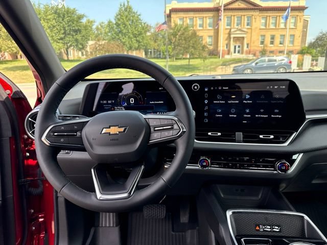 2027 Chevrolet Equinox LT - Photo 14