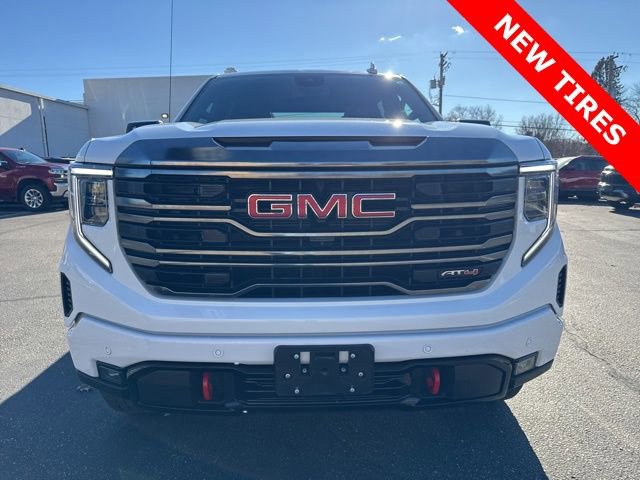 2024 GMC Sierra 1500 AT4 - Photo 8