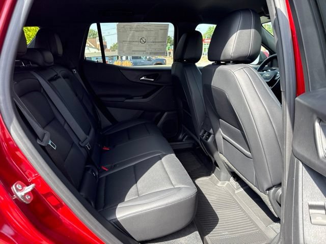 2027 Chevrolet Equinox LT - Photo 10