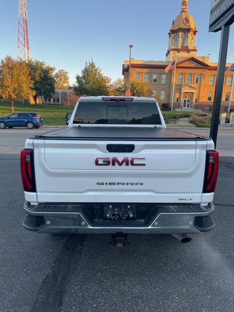 2024 Gmc Sierra HD SLT photo 4