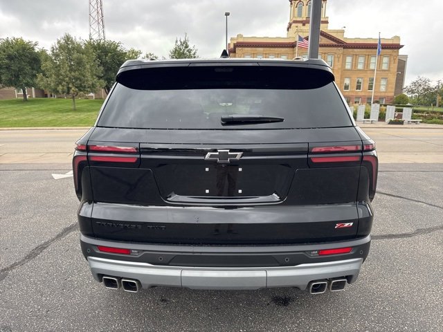 2026 Chevrolet Traverse Z71 photo 4