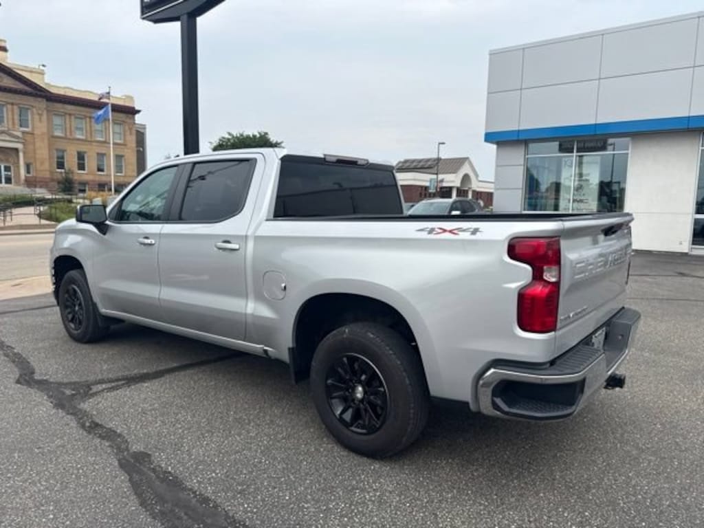 Used 2019 Chevrolet Silverado 1500 LT Truck Crew Cab