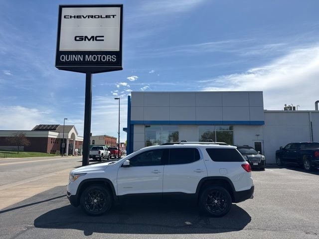 Used 2018 GMC Acadia SLT-1 with VIN 1GKKNULS0JZ215958 for sale in Ellsworth, WI