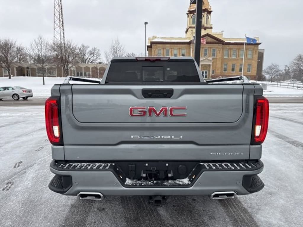 Used 2025 GMC Sierra 1500 Denali Truck Crew Cab