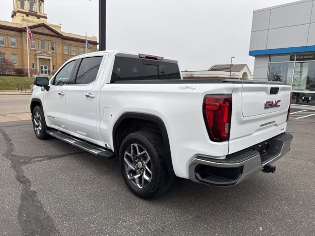 Used 2024 GMC Sierra 1500 SLT Truck Crew Cab