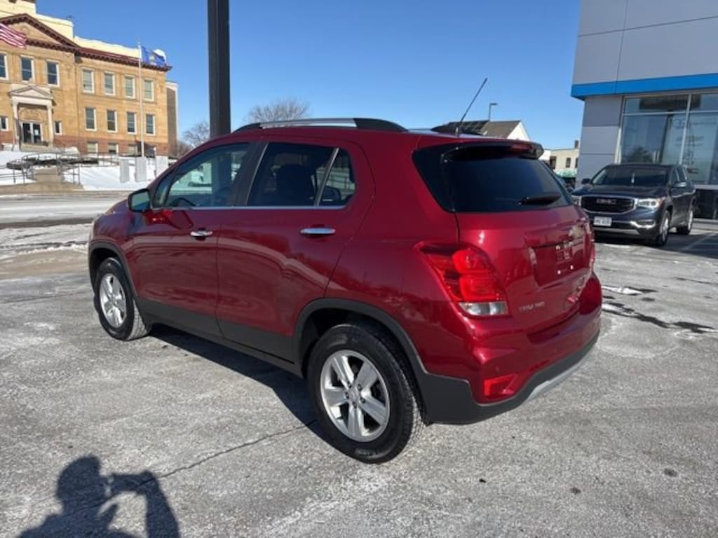 Used 2020 Chevrolet Trax LT SUV