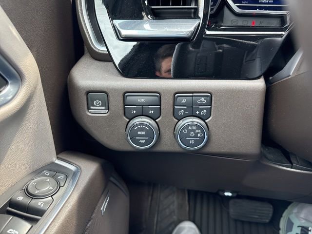 2022 Chevrolet Silverado 1500 LTZ - Photo 17