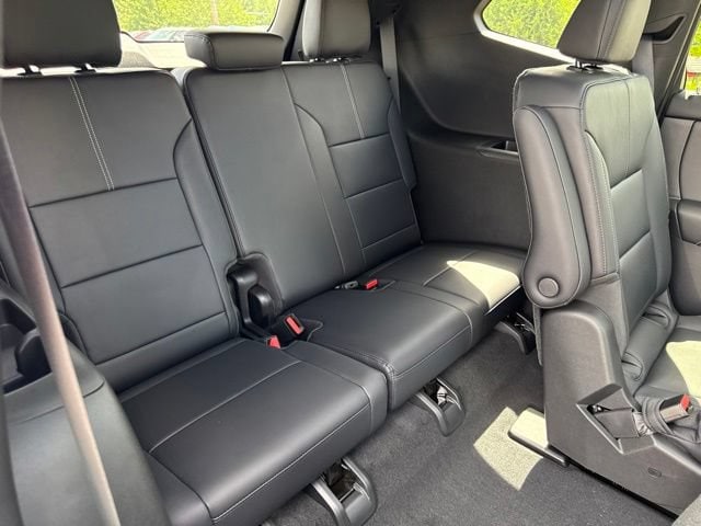 2026 GMC Acadia Elevation - Photo 10