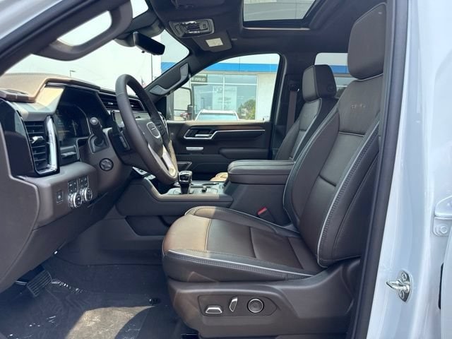 2026 GMC Sierra 1500 Denali - Photo 13