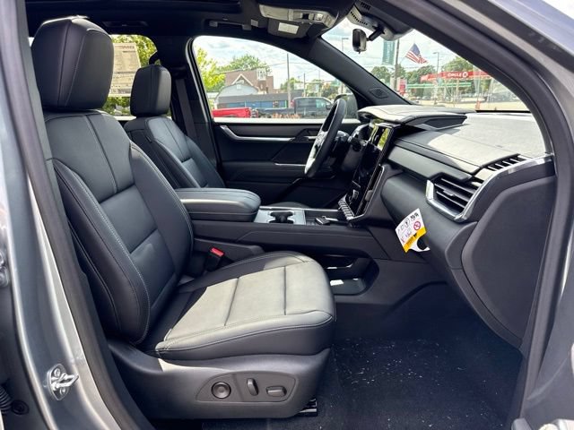 2026 GMC Acadia Elevation - Photo 8