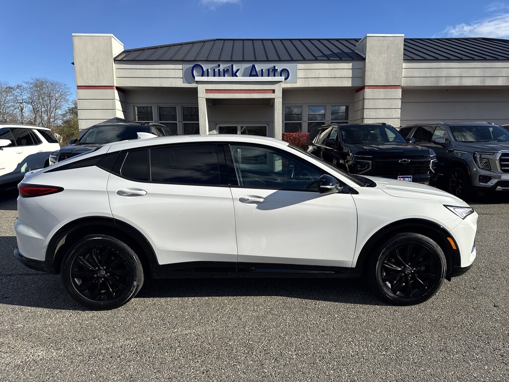 Used 2024 Buick Envista Sport Touring FWD Sport Touring