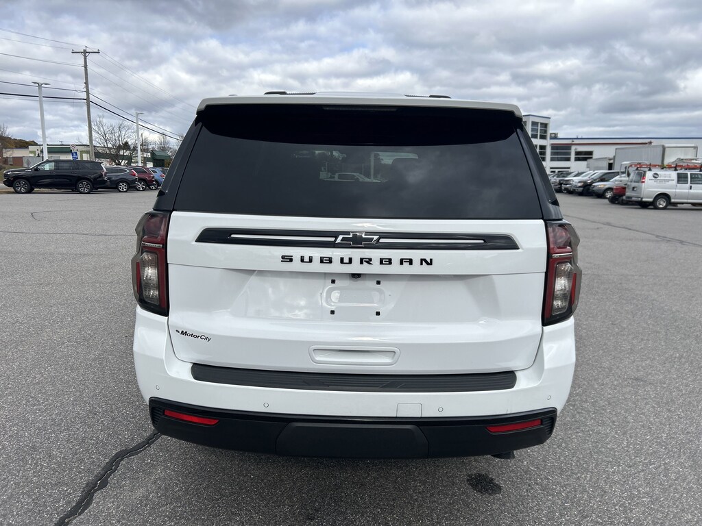 Used 2023 Chevrolet Suburban Z71 4WD  Z71