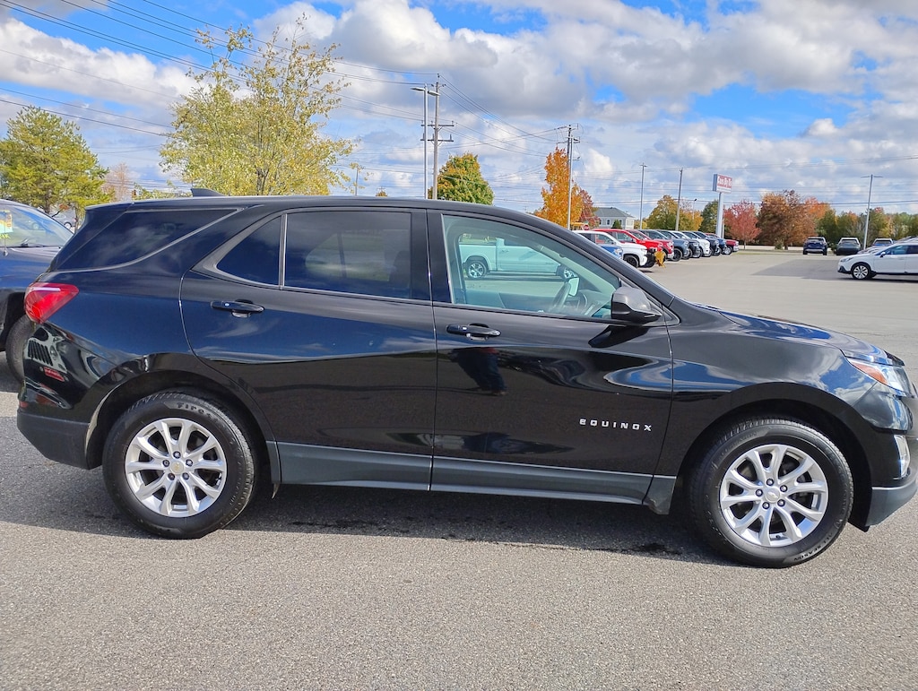 Used 2019 Chevrolet Equinox LS AWD  LS w/1LS