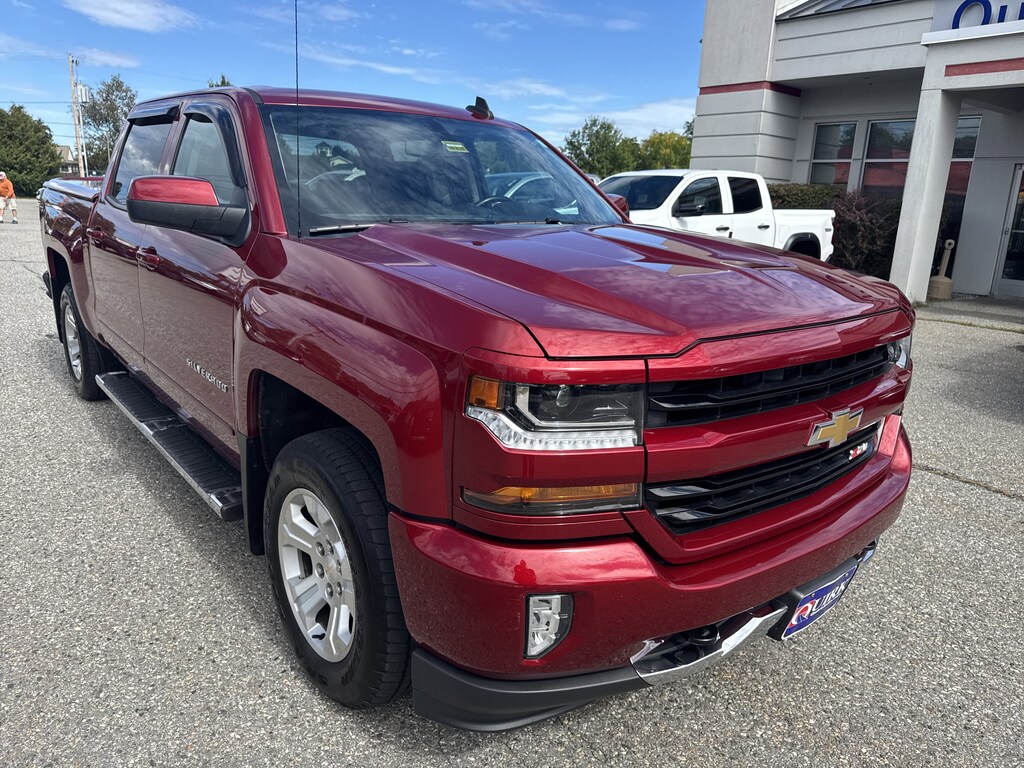 Used 2018 Chevrolet Silverado 1500 LT 4WD Crew Cab 143.5 LT w/2LT