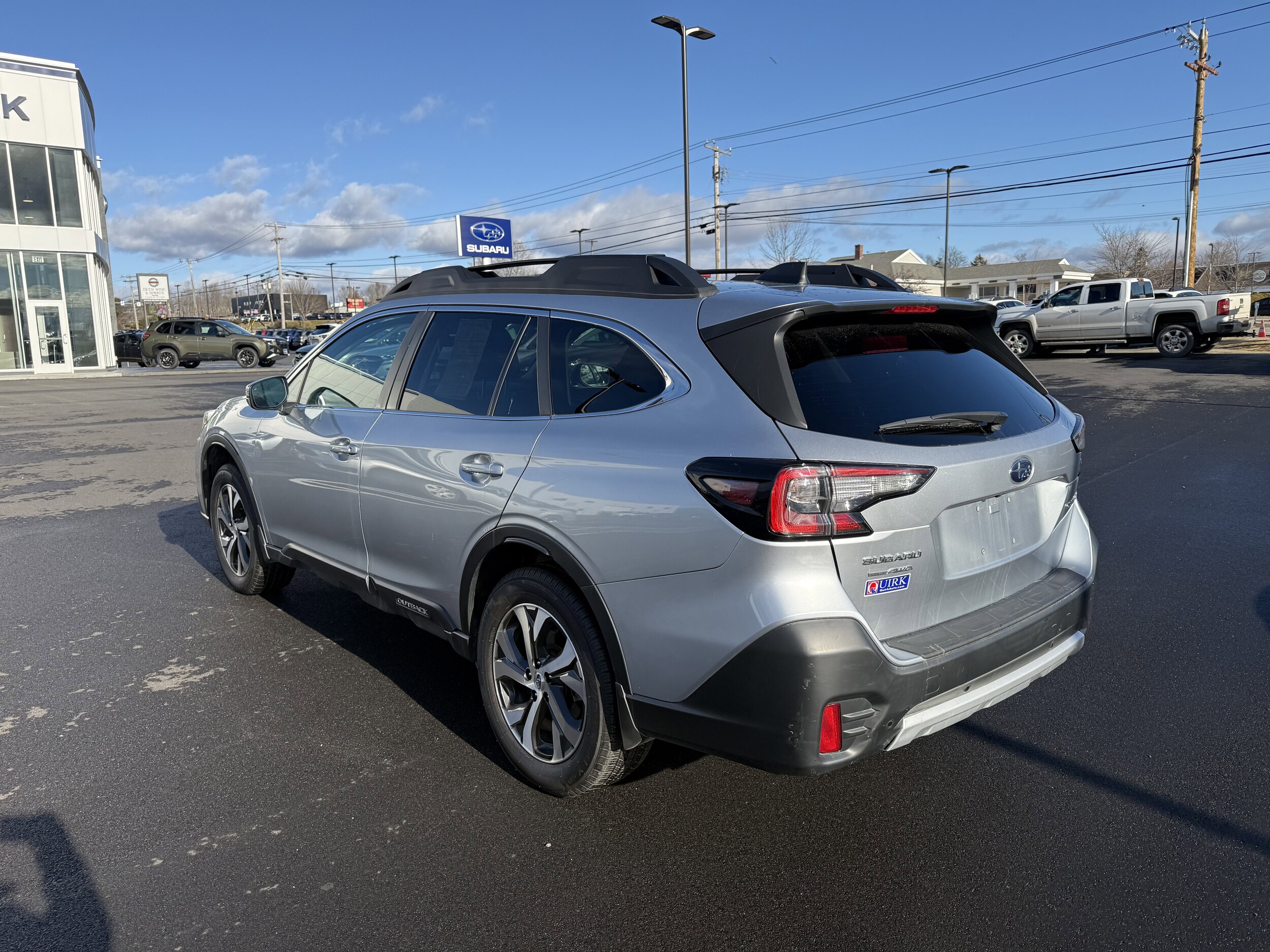 2021 Subaru Outback Limited photo 3