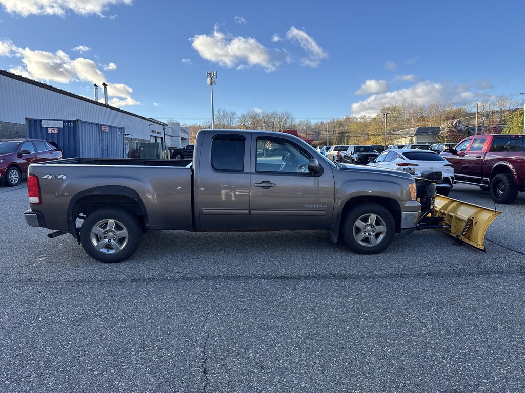 Used 2012 GMC Sierra 1500 SLT 4WD Ext Cab 143.5 SLT