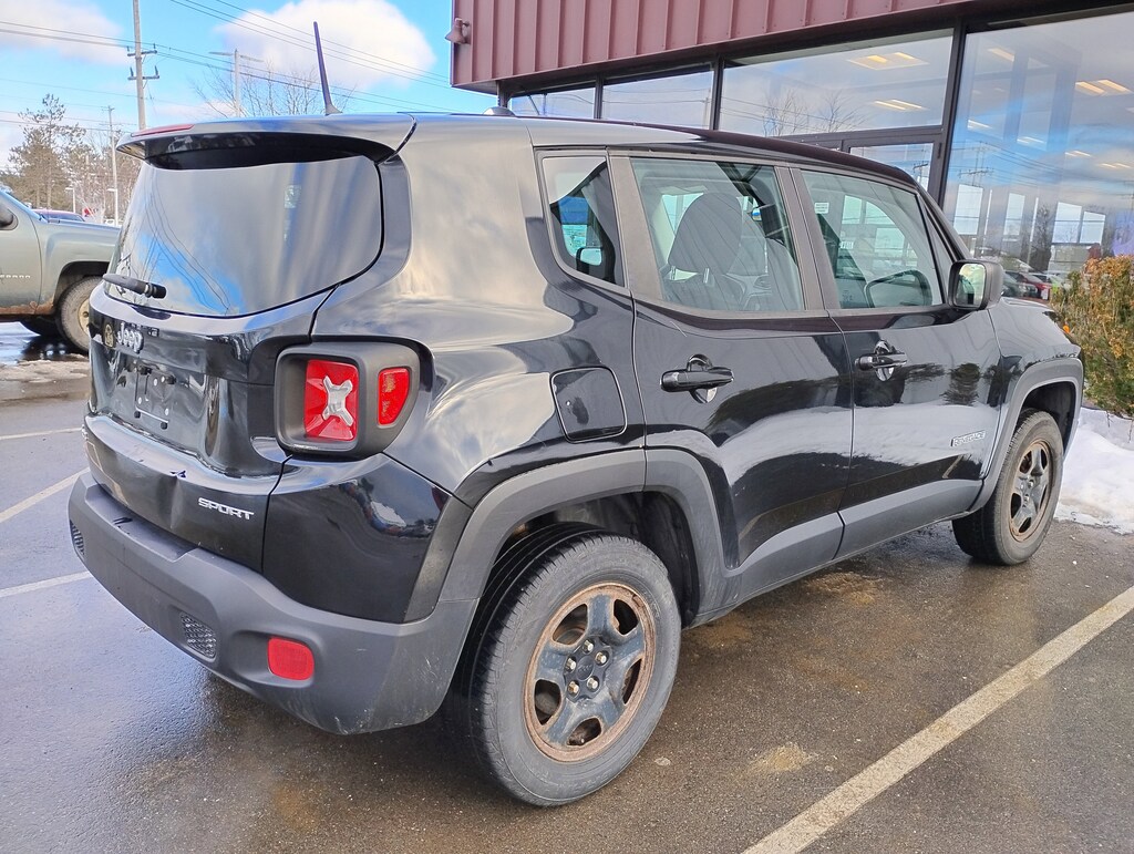 Used 2016 Jeep Renegade Sport 4WD Sport