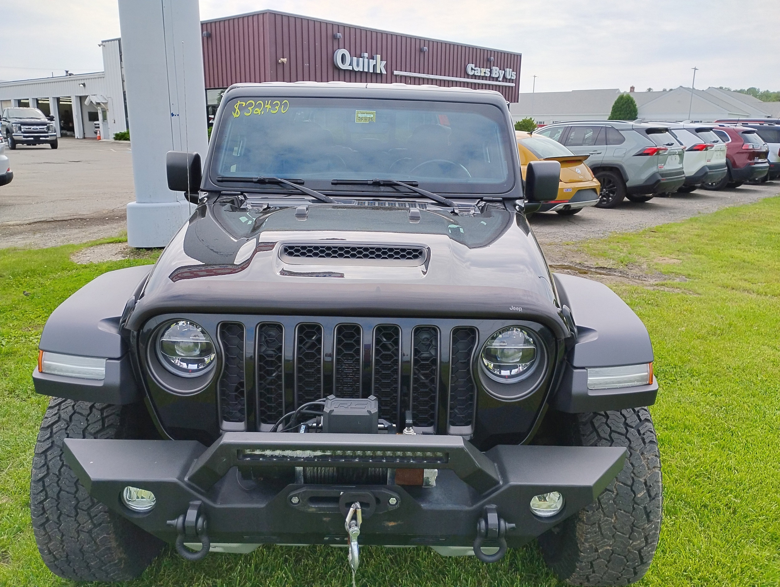 Used 2021 Jeep Gladiator Mojave with VIN 1C6JJTEG3ML616697 for sale in Bangor, ME