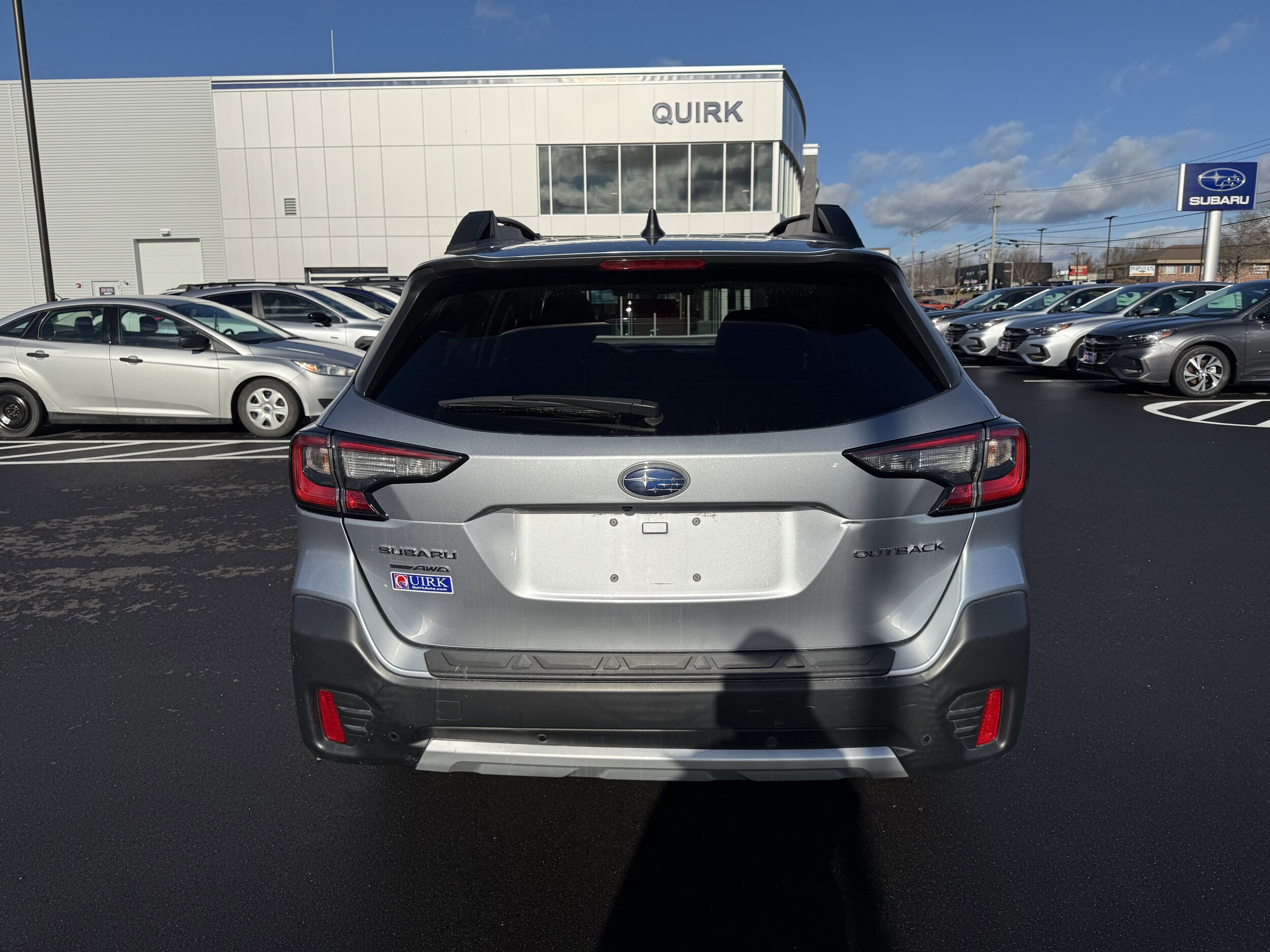 2021 Subaru Outback Limited photo 4