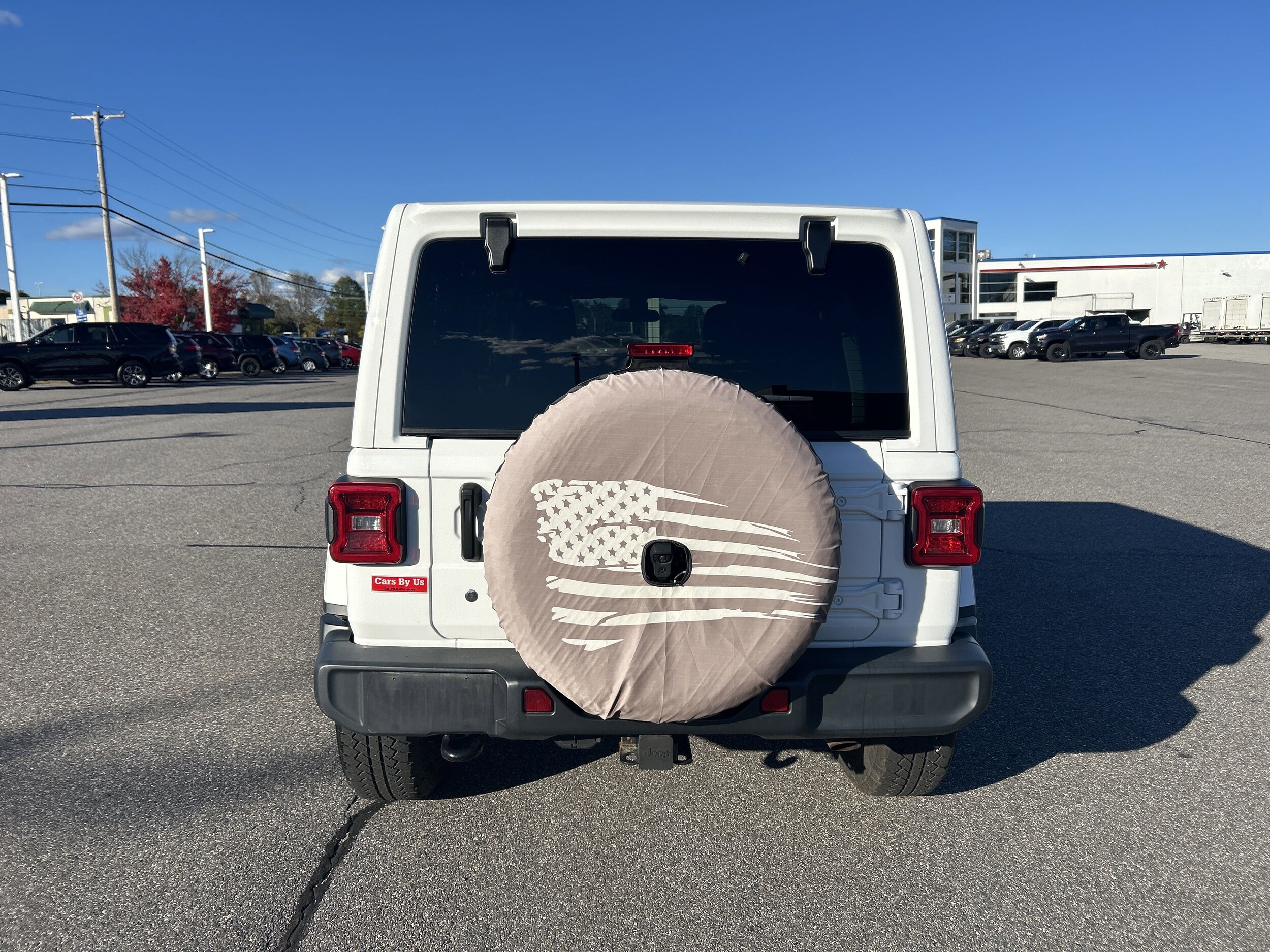 2020 Jeep Wrangler Unlimited Sahara photo 4