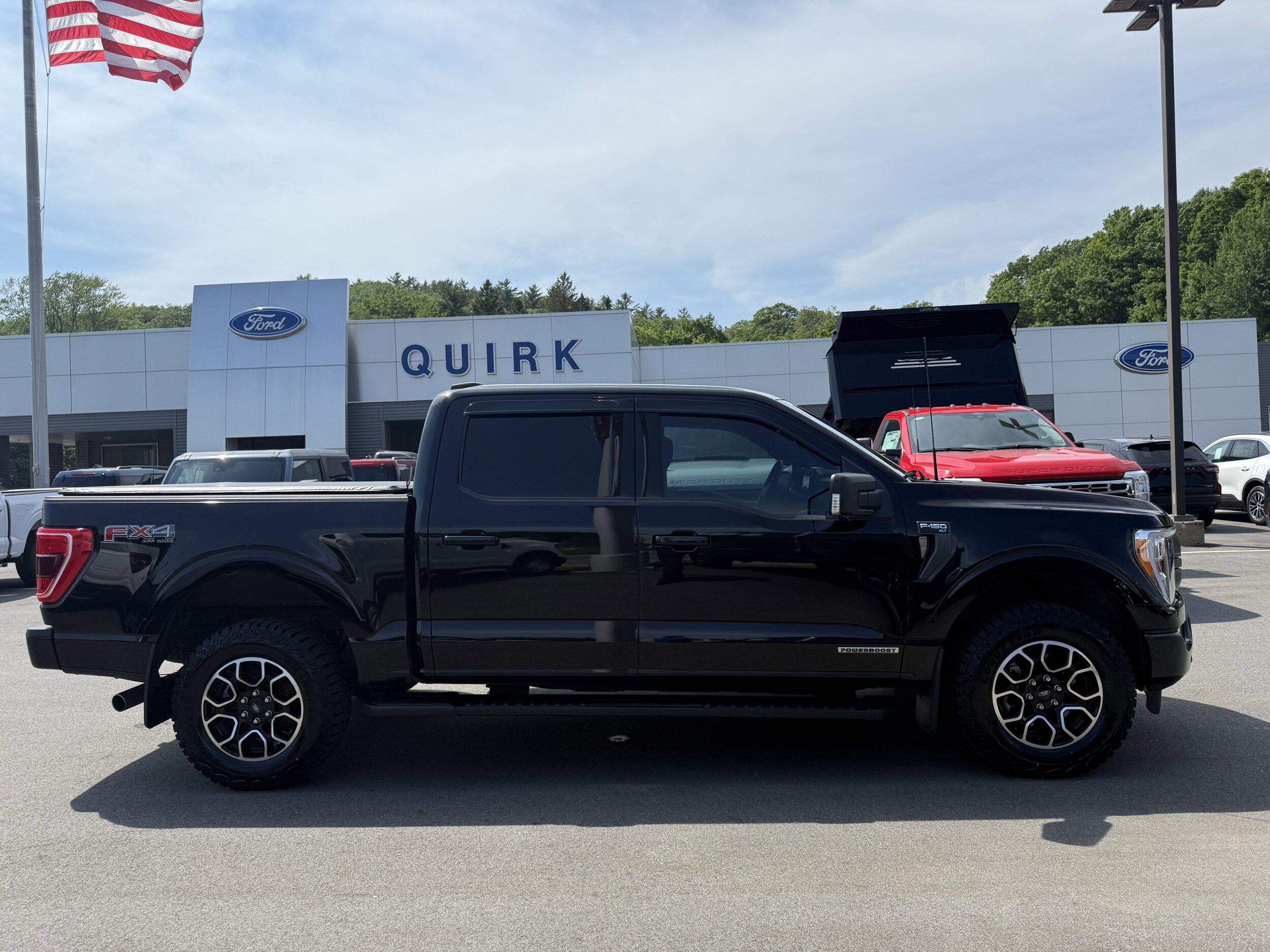 2023 Ford F-150 XLT photo 2