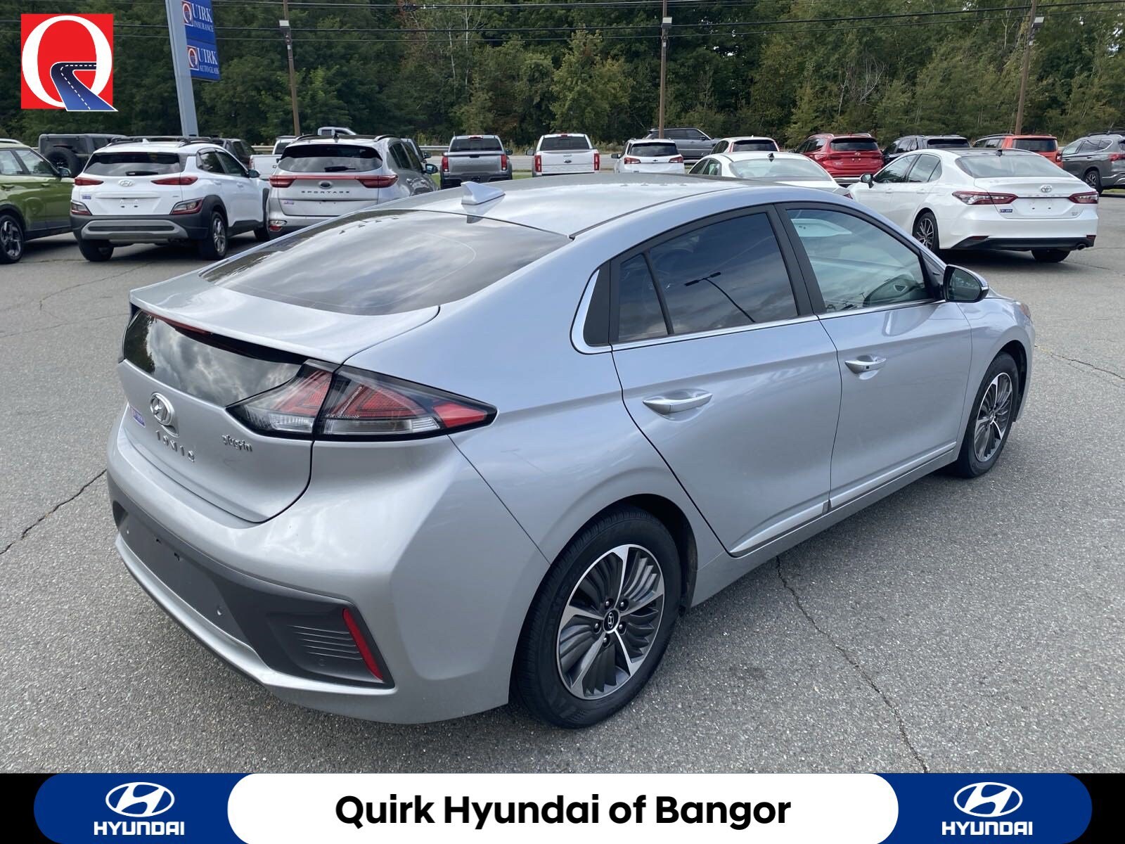 2022 Hyundai Ioniq Plug-In Hybrid Limited photo 2