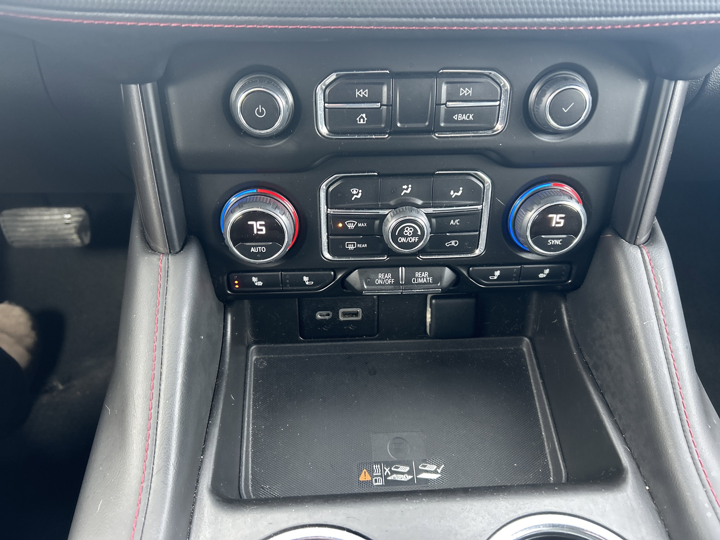 2022 Chevrolet Tahoe RST - Photo 13